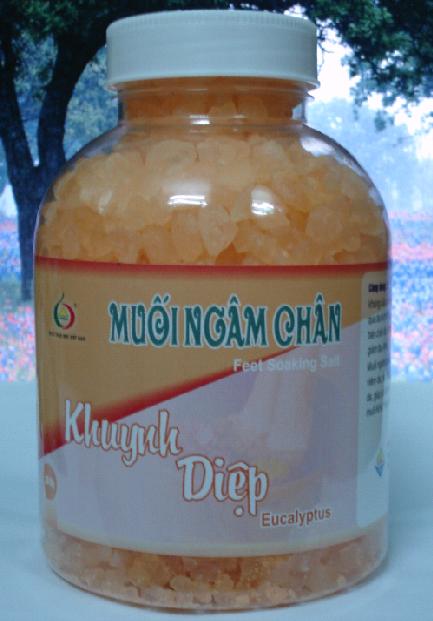 MUỐI NGÂM CHÂN KHUYNH DIỆP
